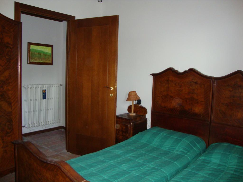 Casa Dell' Abbondanza B&B Agriturismo Vigoleno Номер фото